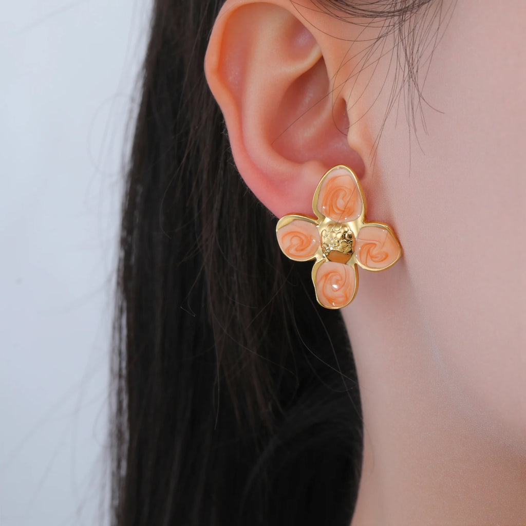 Gold Flower Stud Earrings Set